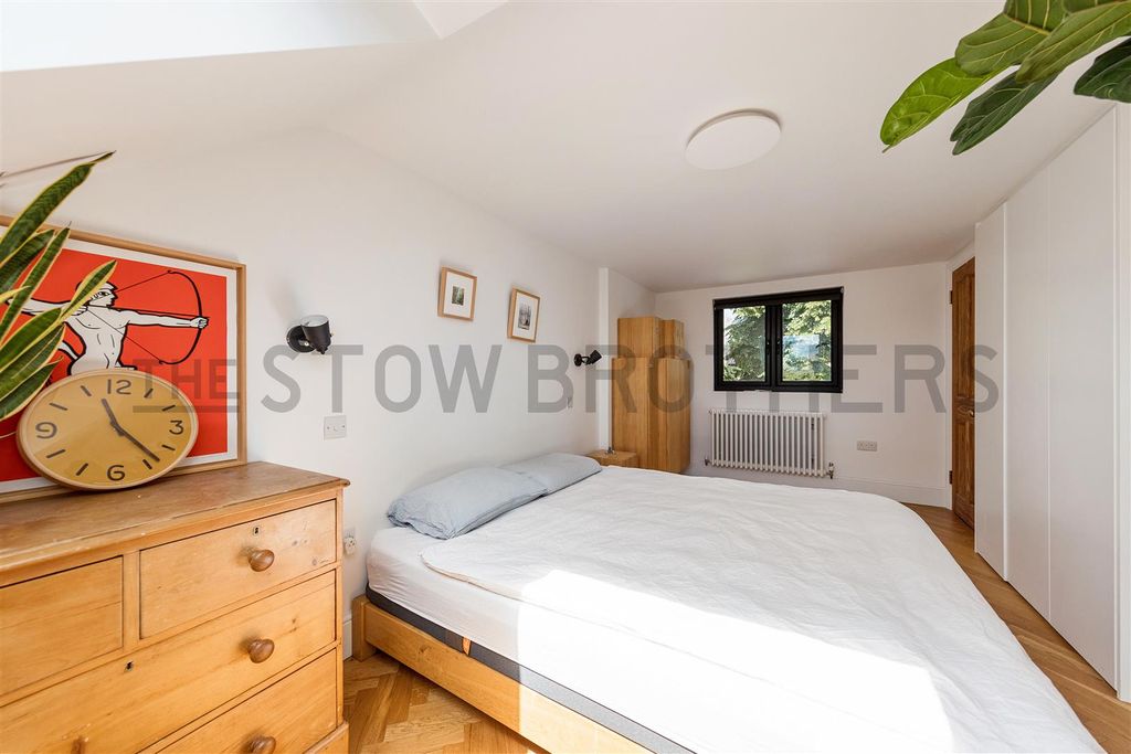 Property photo 3 of 30