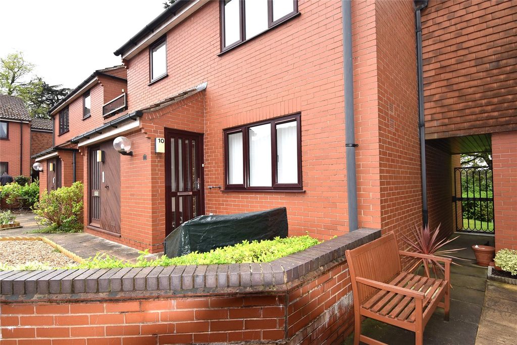 Property photo 2 of 13 Picture No. 11