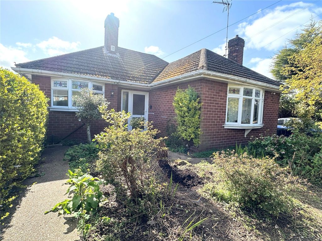 Property photo 2 of 2 Front