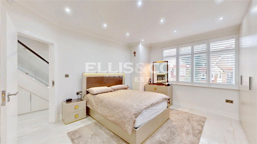 Property photo 2 of 27 Picture No. 27