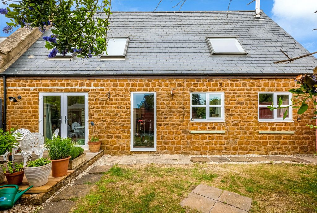 Property photo 1 of 18 Picture No. 16