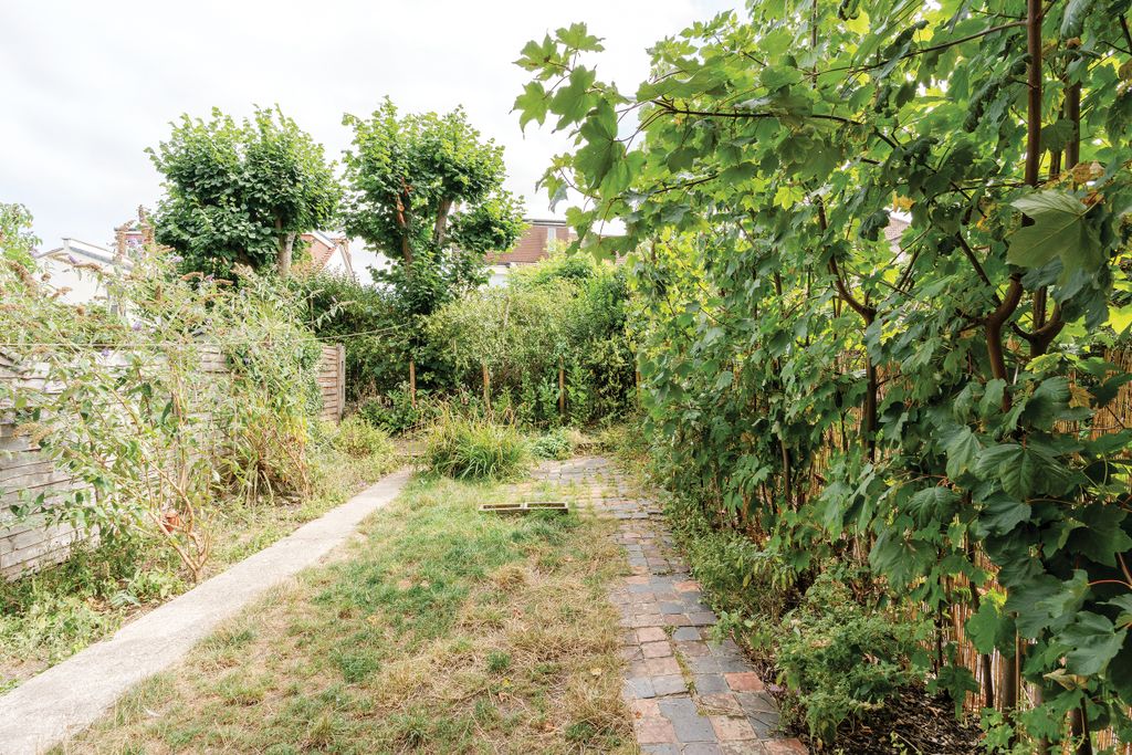 Property photo 1 of 12 Photo 1