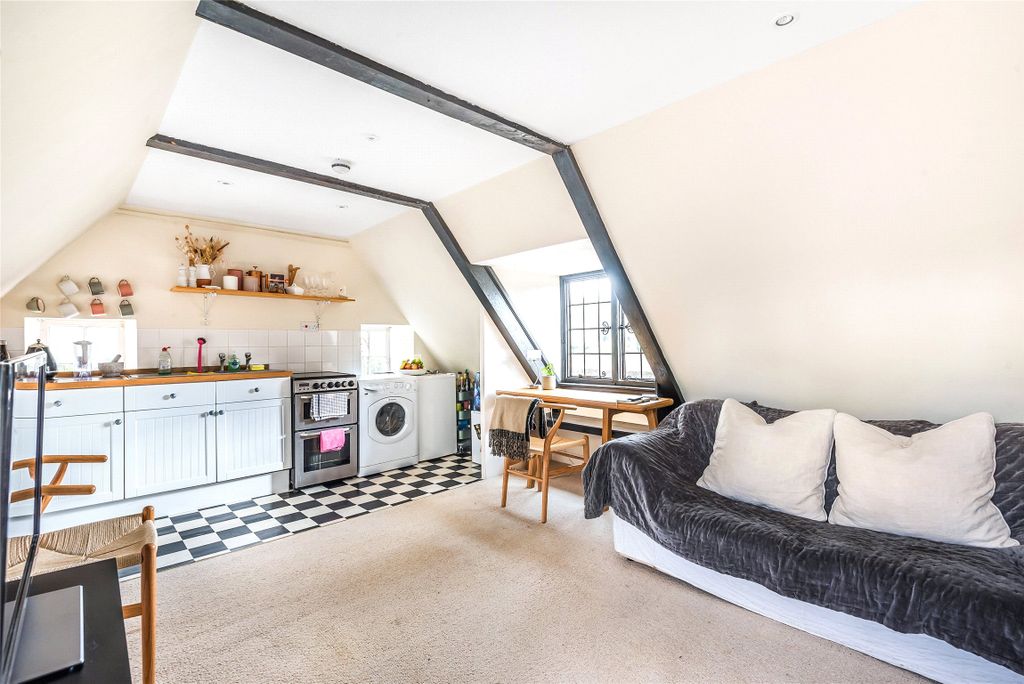 Property photo 3 of 15 Living Room