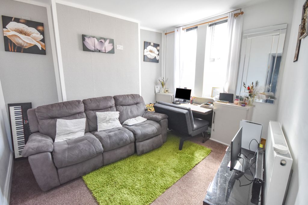 Property photo 2 of 14 Dsc_0498