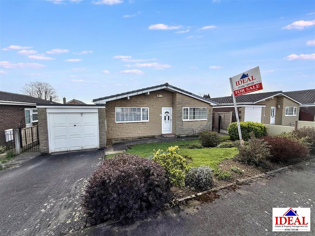 Property photo 1 of 17 Image00029.Jpg