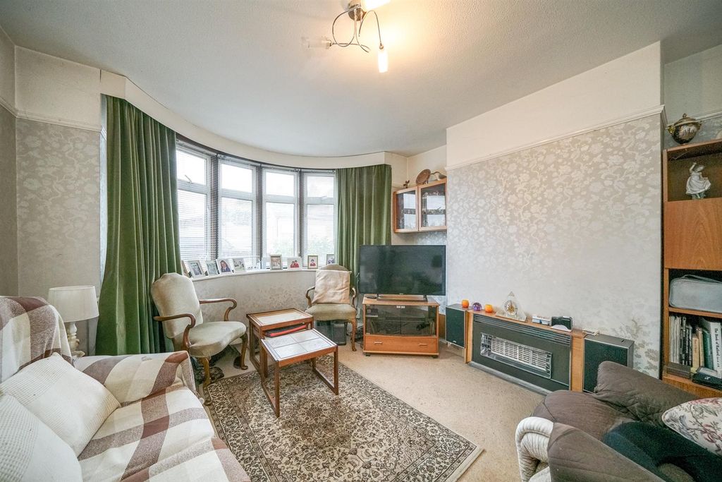 Property photo 2 of 12 Front Reception Room