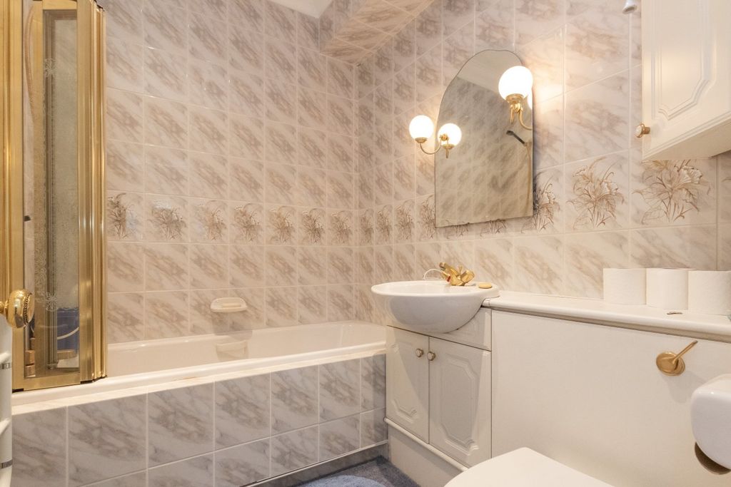 Additional image 21 of 4 bed detached house for saleClifton, St. Peter Port, Guernsey GY1