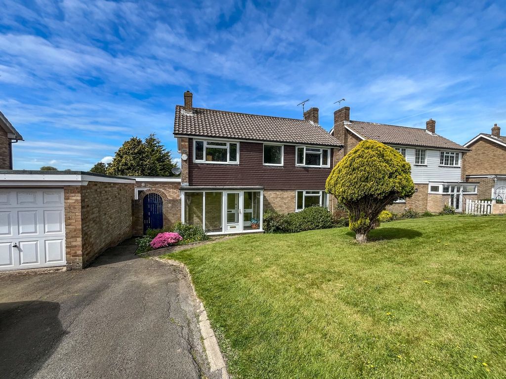 Property photo 1 of 12