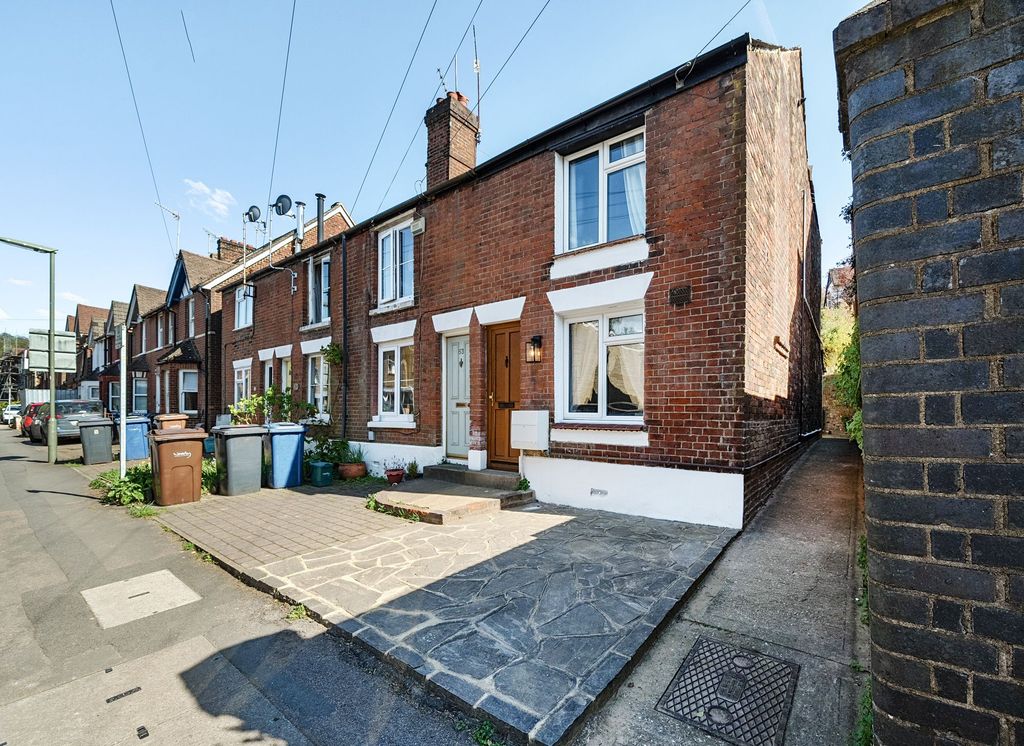 Property photo 1 of 16