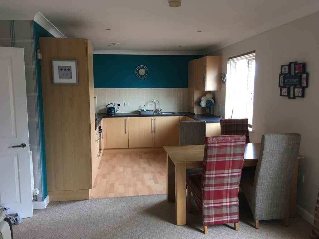 Property photo 2 of 9