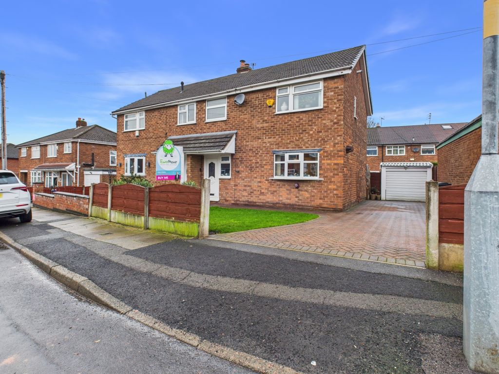 Property photo 2 of 16 Cam03729G0-Pr0211-Still002