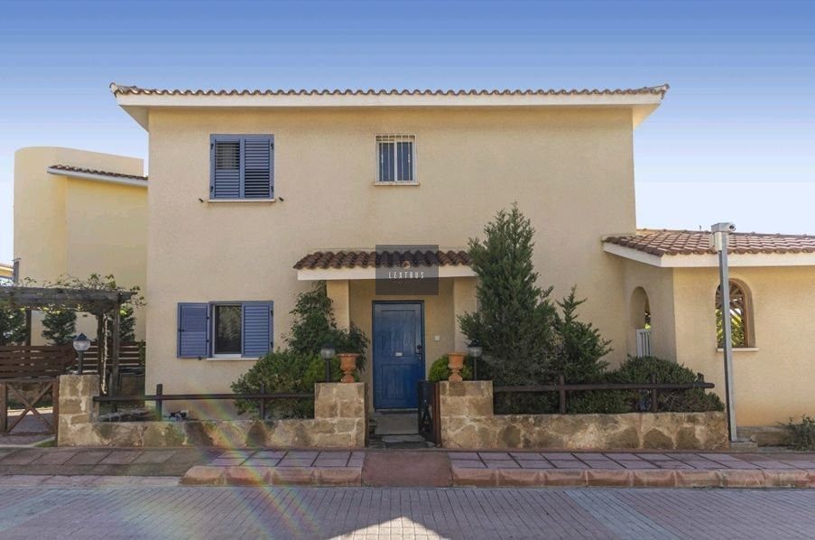 Property photo 1 of 6