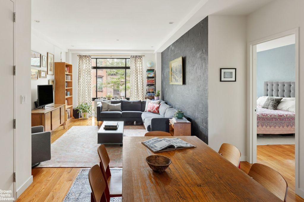 Property photo 2 of 11 <Alttext/>