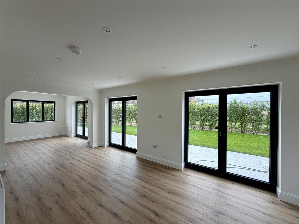 Property photo 3 of 31 Img_4705.Jpeg