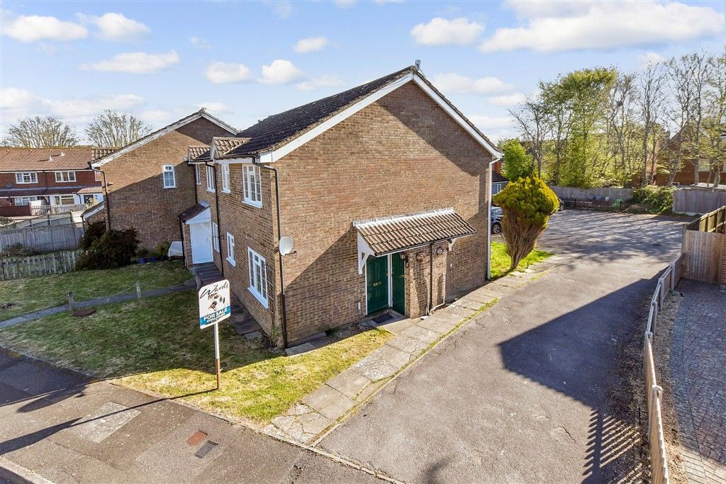 Property photo 1 of 12 External Web