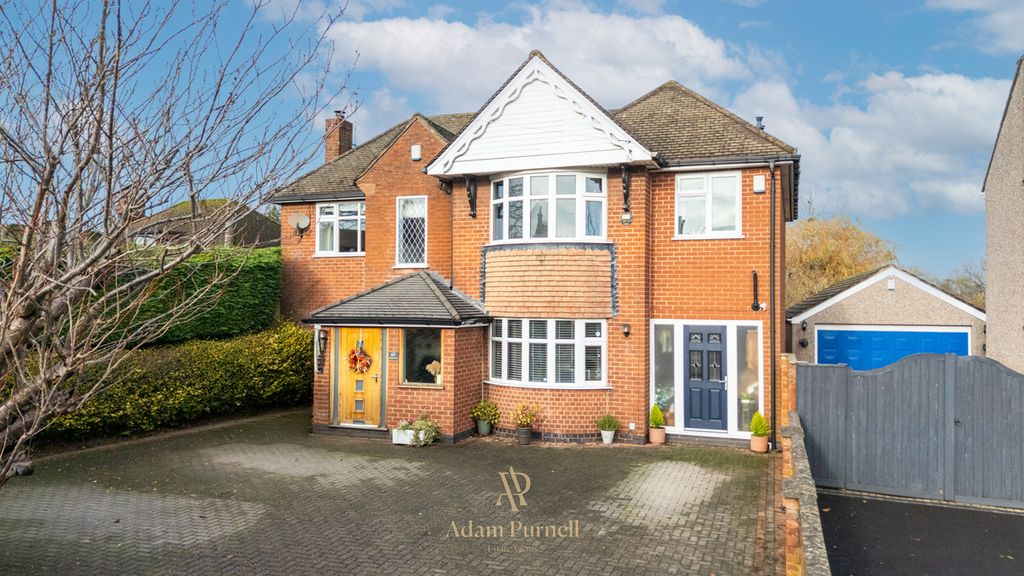 Property photo 1 of 36