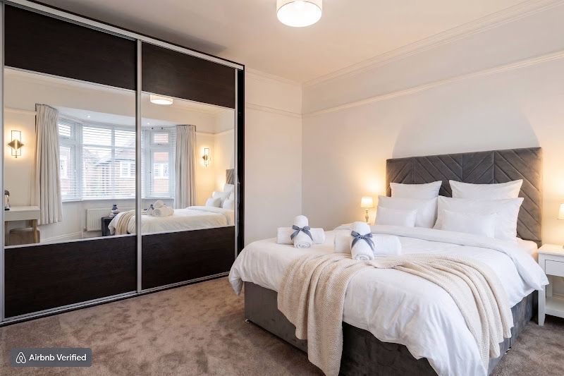Property photo 1 of 10 Bedroom 1