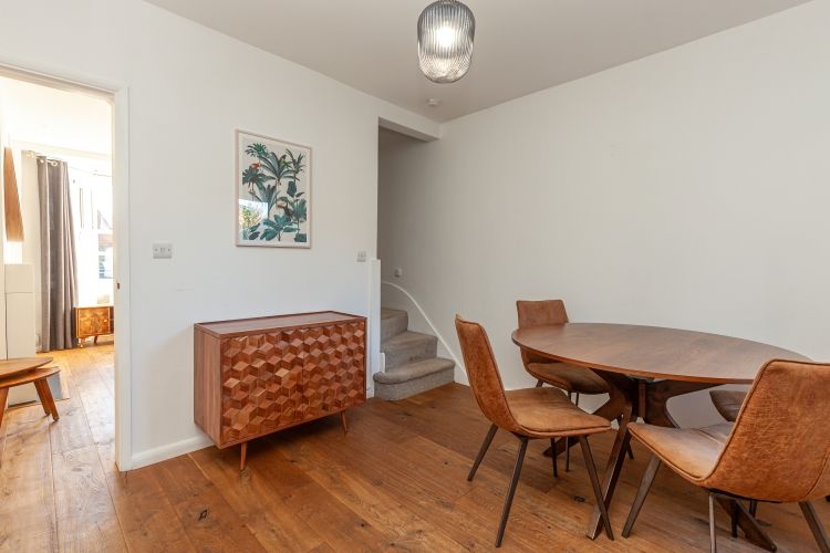 Property photo 2 of 9 267145