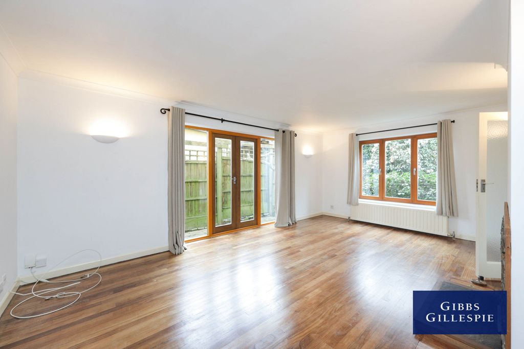 Property photo 2 of 18 2