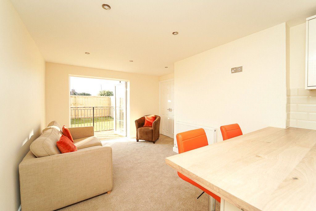 Property photo 3 of 16 Picture No. 06