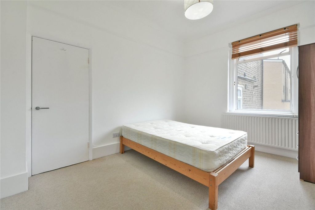 Property photo 3 of 10 Picture No. 38