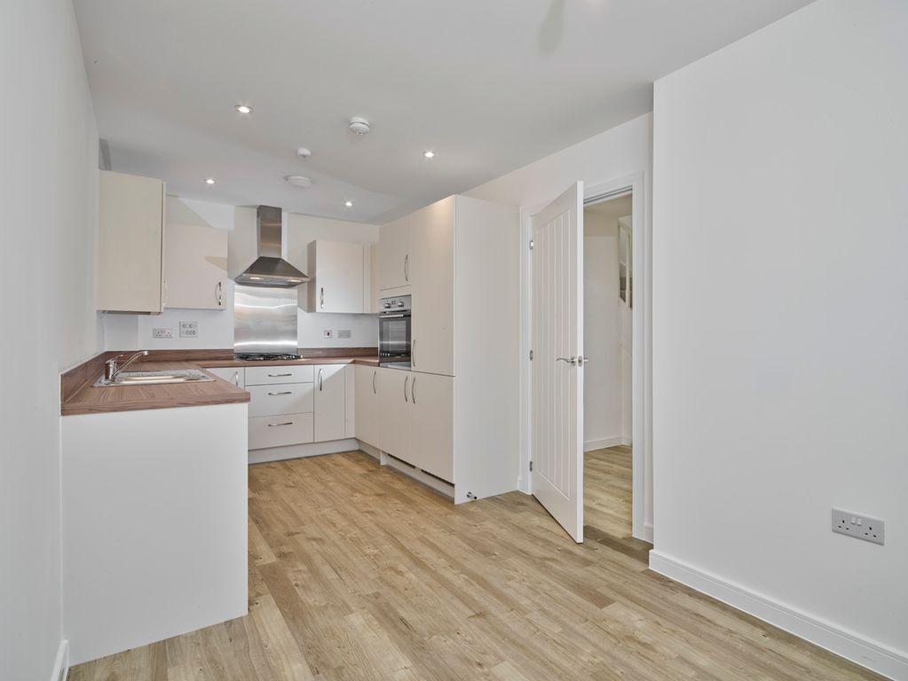 Property photo 2 of 12 Plot 72 - Internal