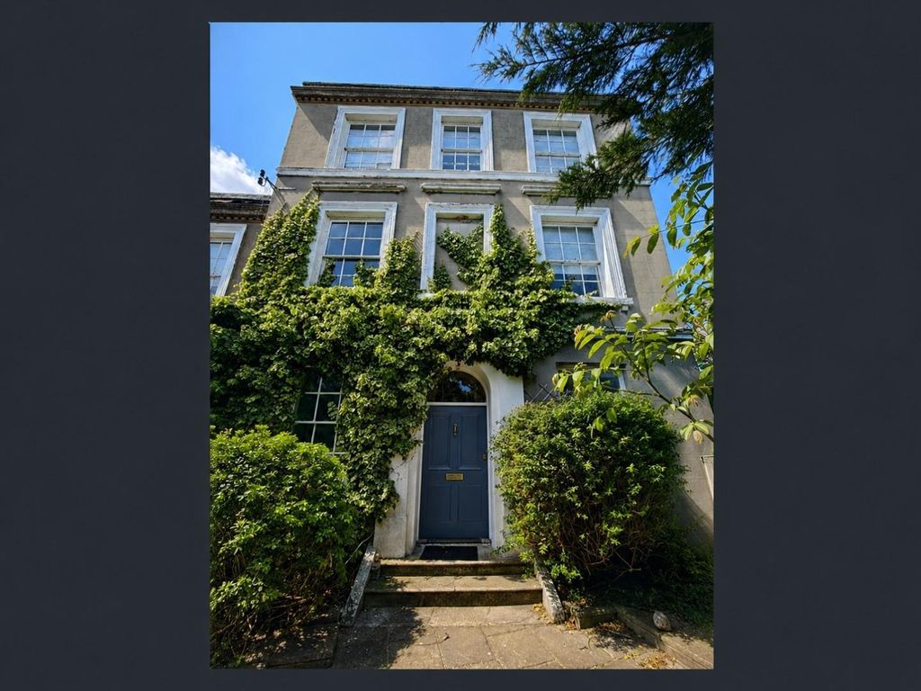 Property photo 1 of 8 S_Znxaaiqke2Z3V9Jbf3Mq.Jpg