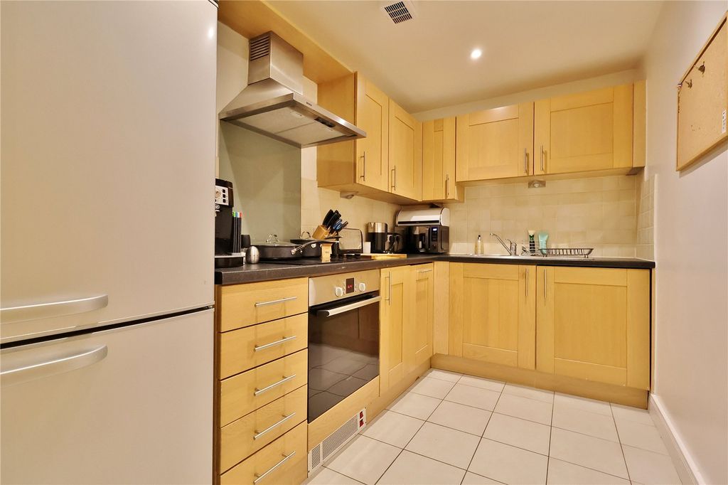 Property photo 2 of 14 Picture 2