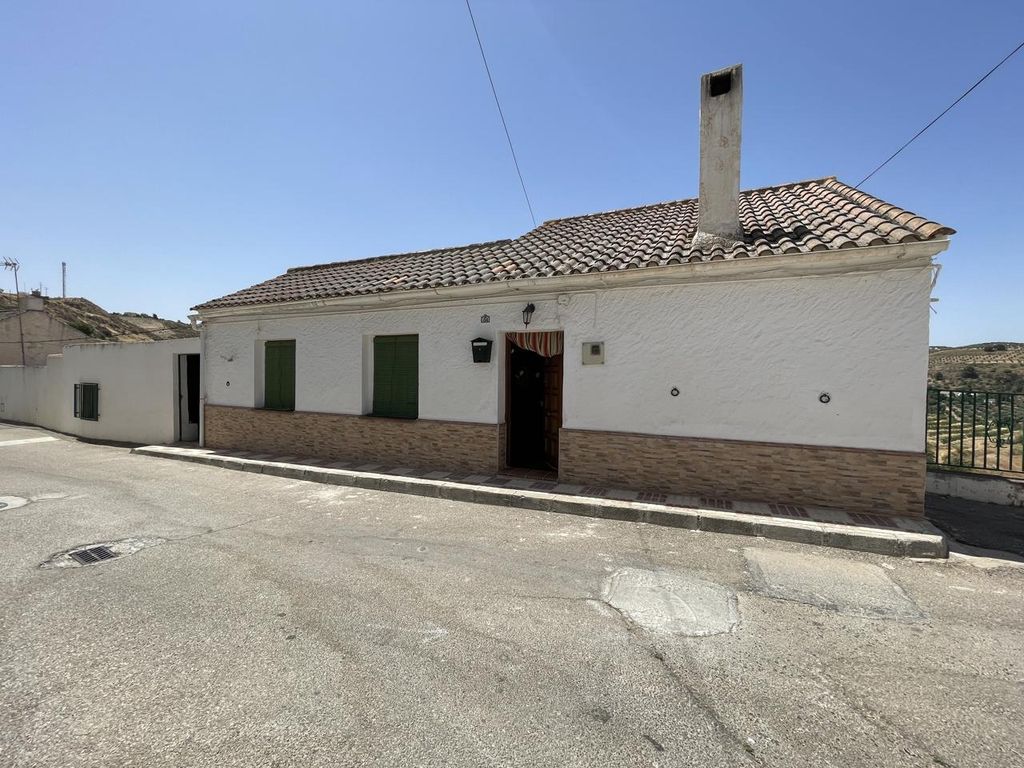 Property photo 1 of 45