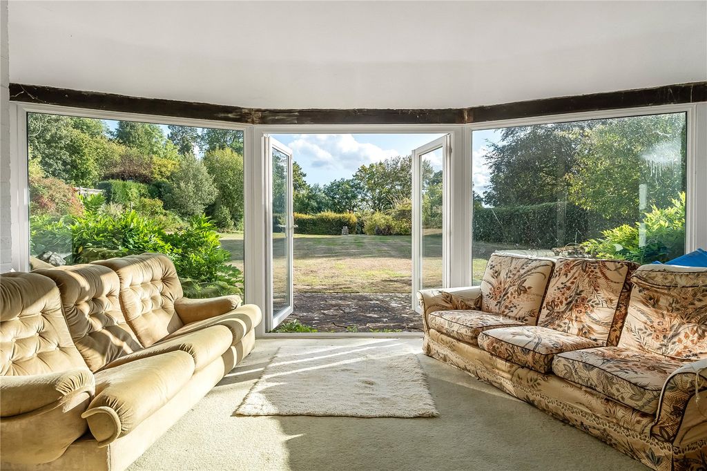 Property photo 3 of 14 Sun Room