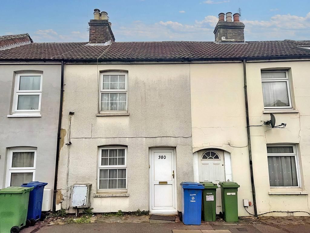 Property photo 1 of 3