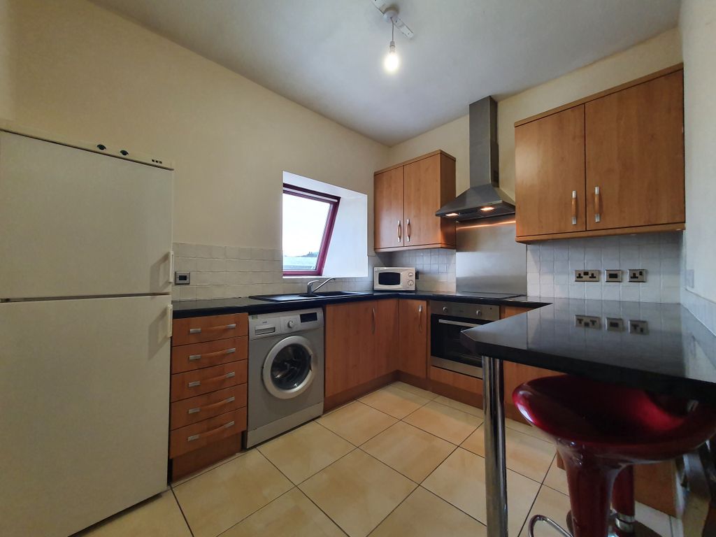 Property photo 2 of 13 Kitchen