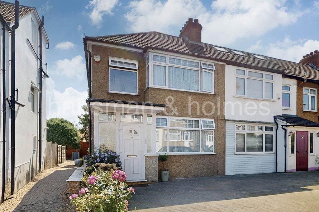 Property photo 1 of 19 W01.Jpg