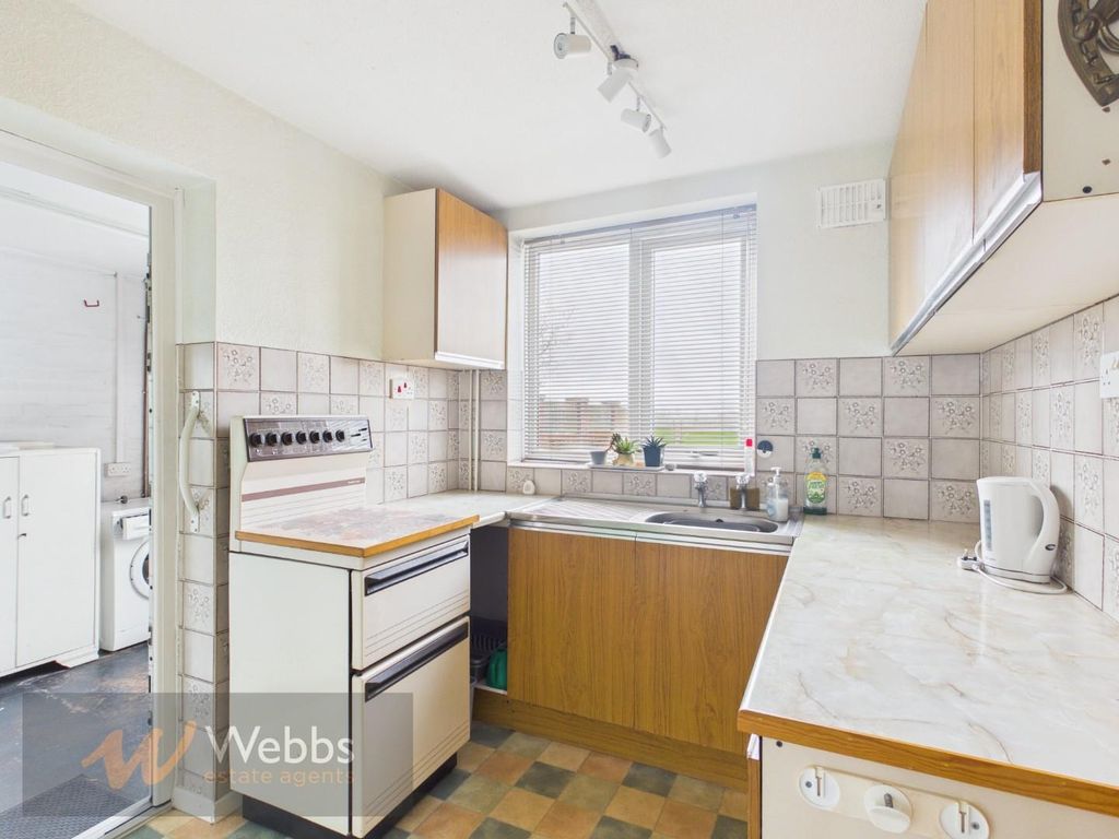 Property photo 3 of 25 Cam04932G0-Pr0146-Still008.Jpg