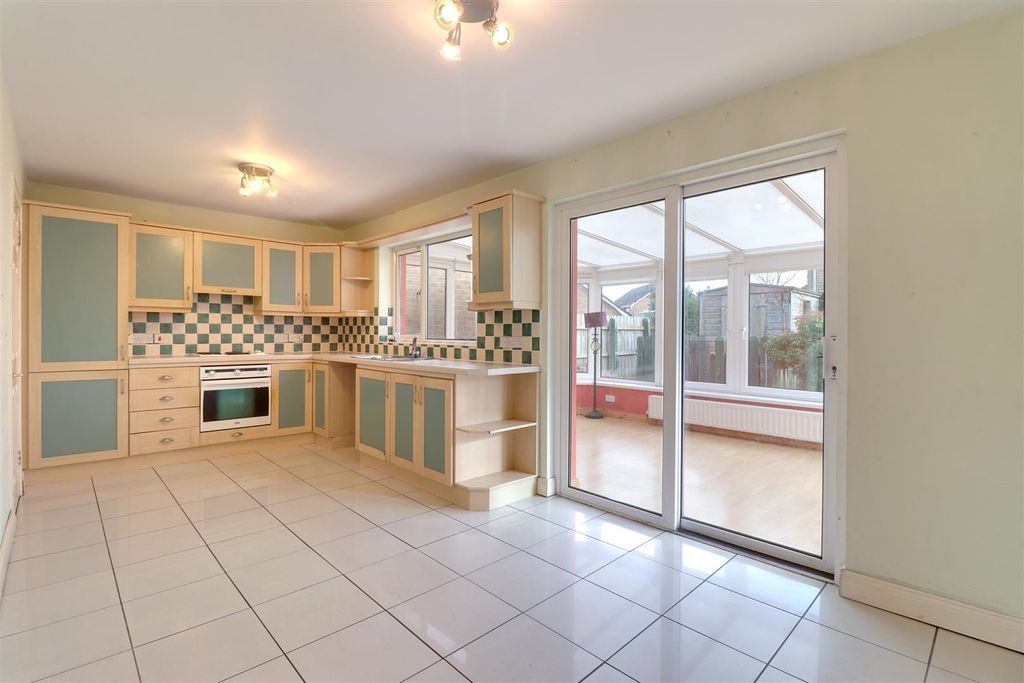 Property photo 3 of 13 Img_9244-Img_9248.Jpg