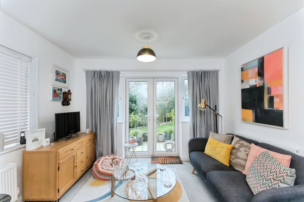 Property photo 3 of 18