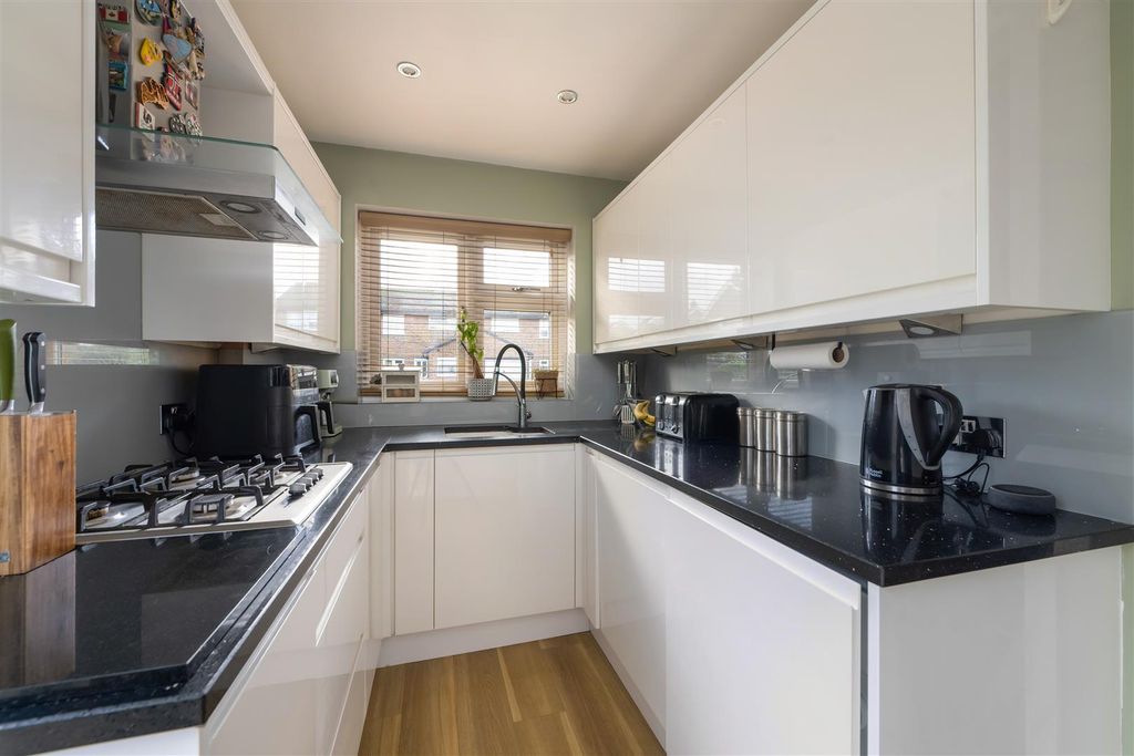 Property photo 3 of 23 Dsc_1812 Copy.Jpg