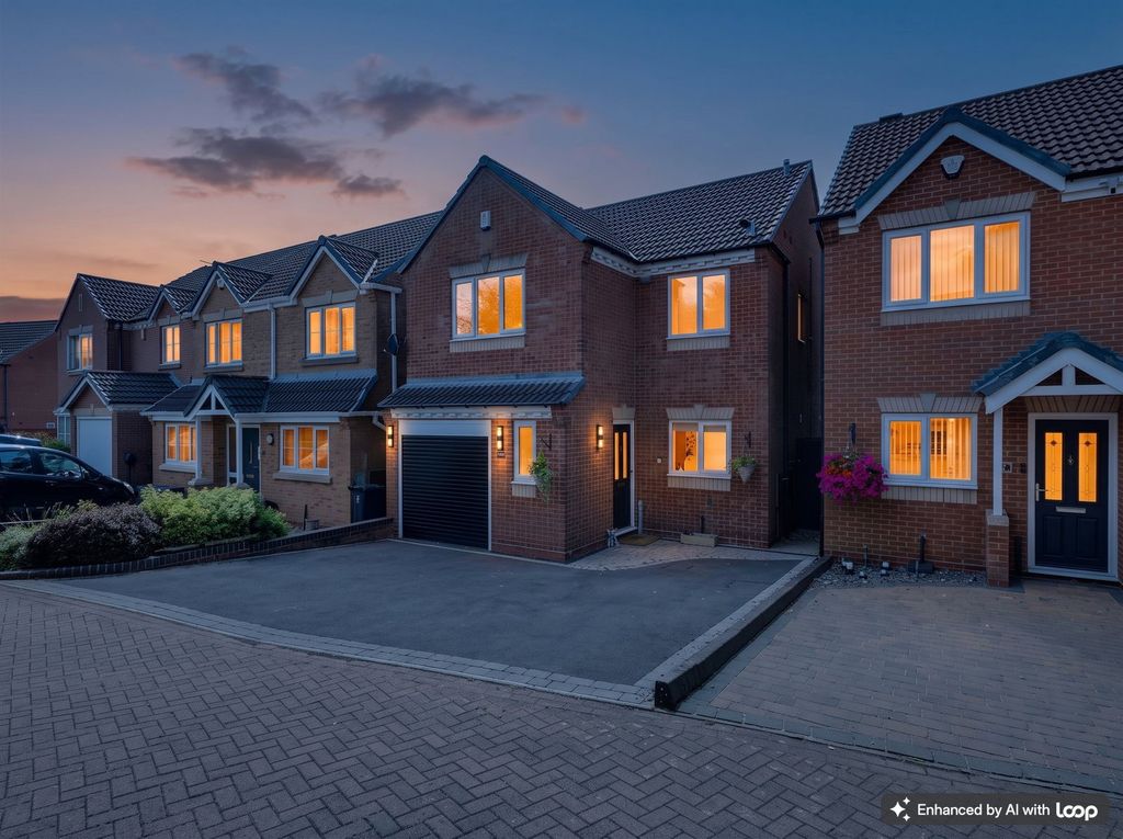 Property photo 1 of 54