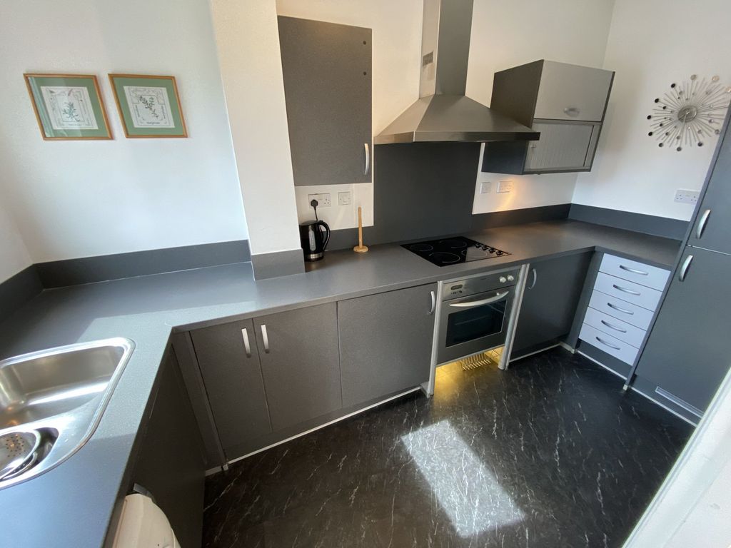 Property photo 3 of 6 Picture No. 23