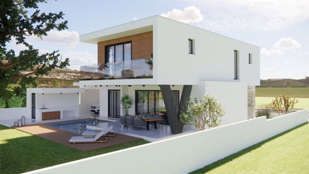 Property photo 1 of 9