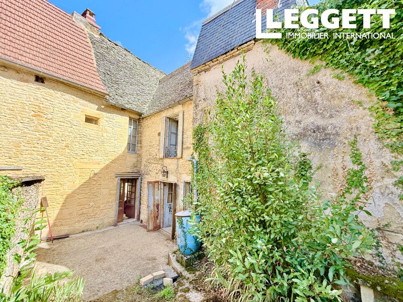 Property photo 2 of 10