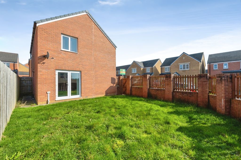 Property photo 2 of 20