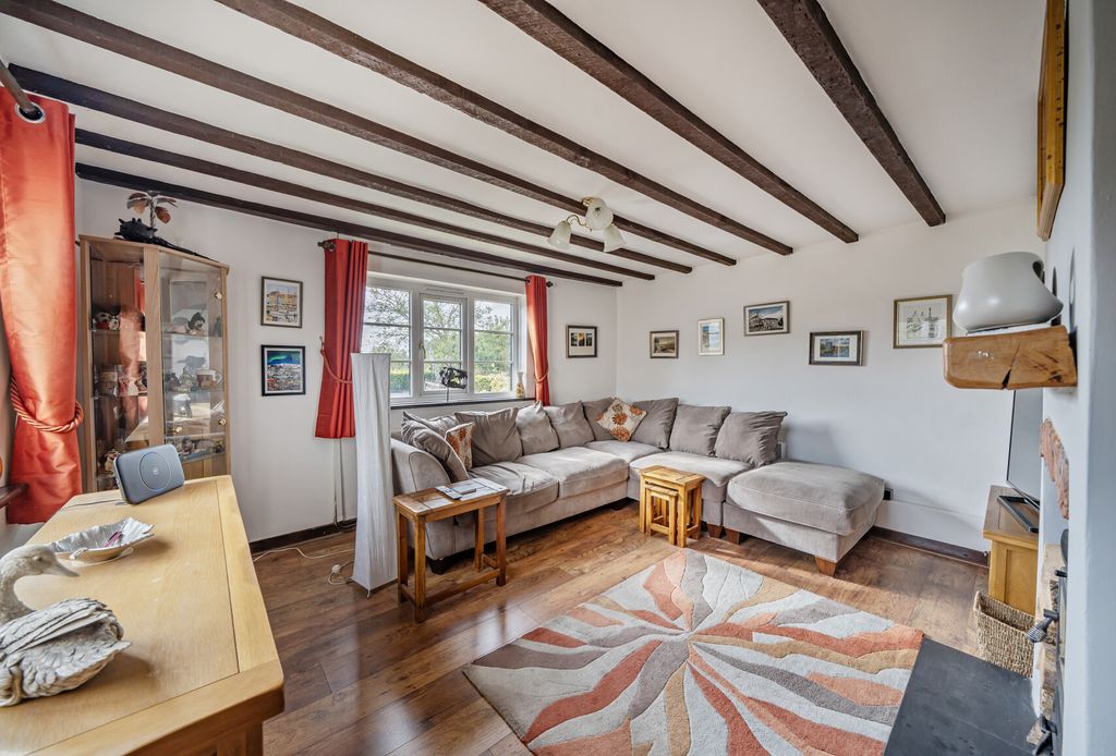 Property photo 2 of 17 1345913-9-68Bb2Fc...