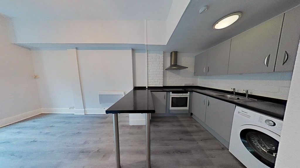 Property photo 2 of 16 Photo 2