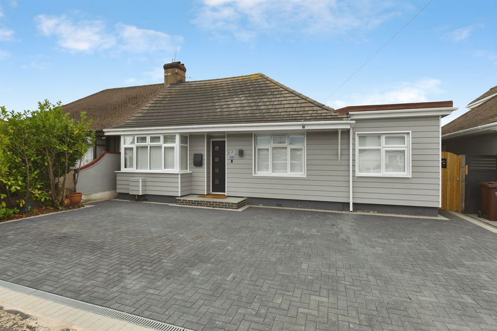 Property photo 1 of 20