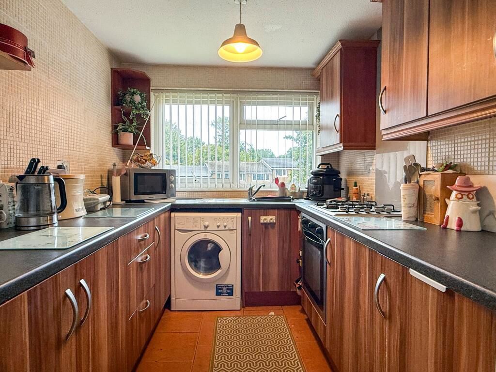 Property photo 3 of 11