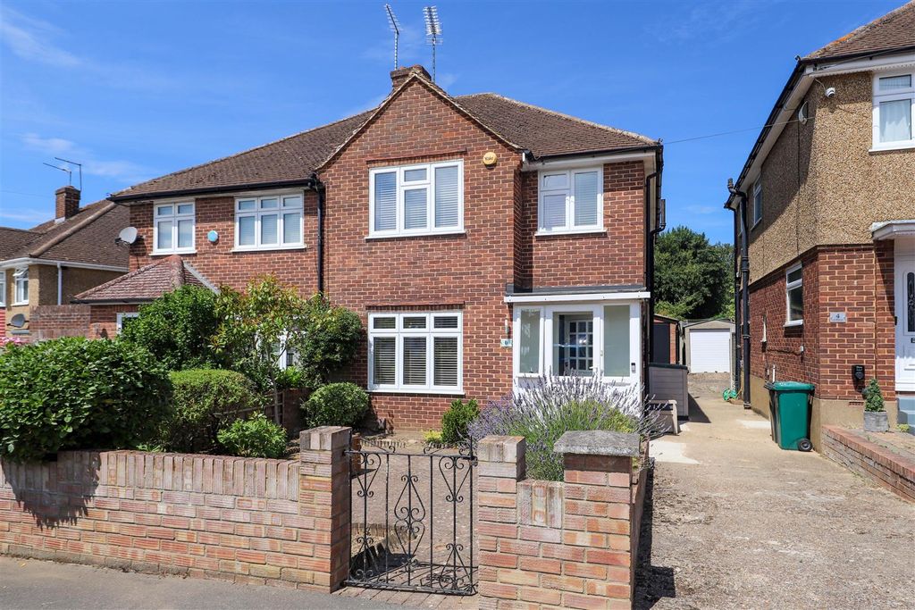 Property photo 1 of 19