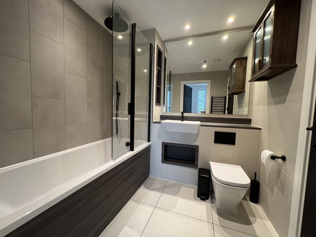 Property photo 3 of 12 Picture No. 20