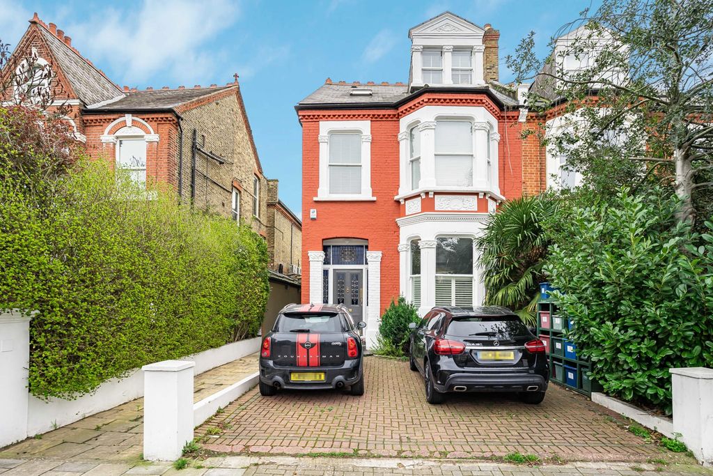 Property photo 1 of 21 Exterior