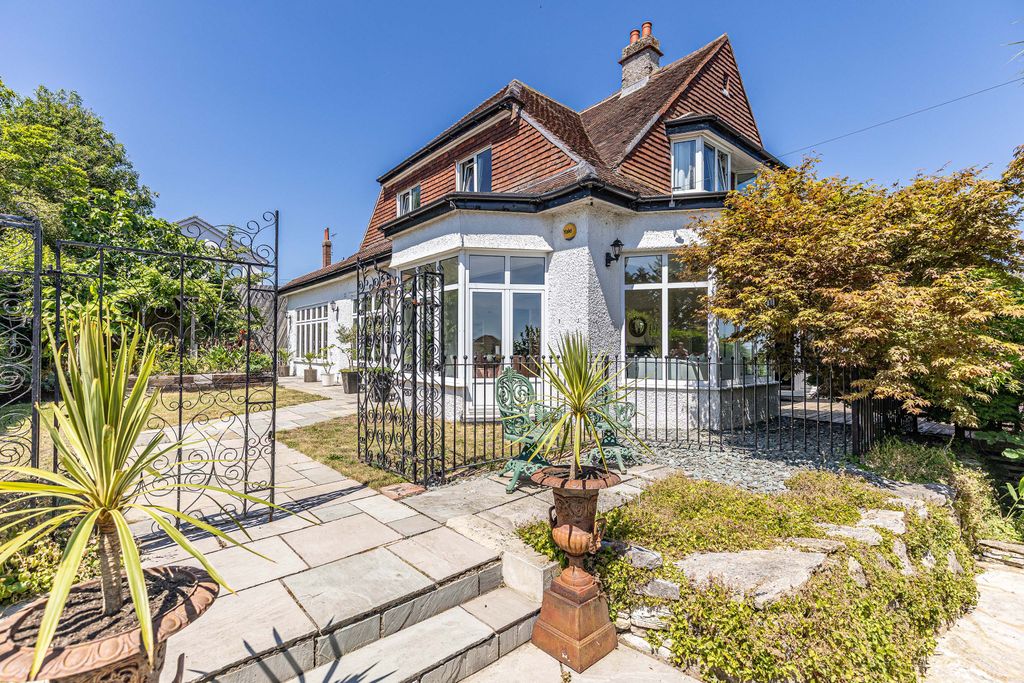 Property photo 1 of 53 346A5300